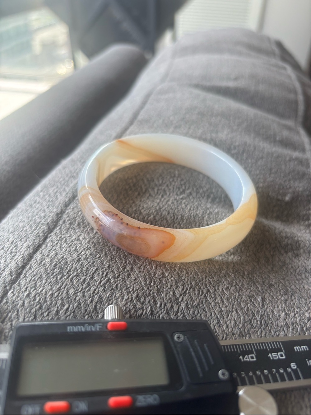 Handcrafted Cream & Amber Agate Bangle Bracelet